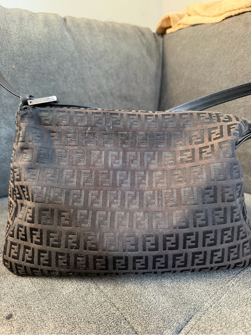 Vintage Fendi Mamma Baguette - Brown Zucca Canvas Monogram (Y2K Era) - Picture 5 of 11